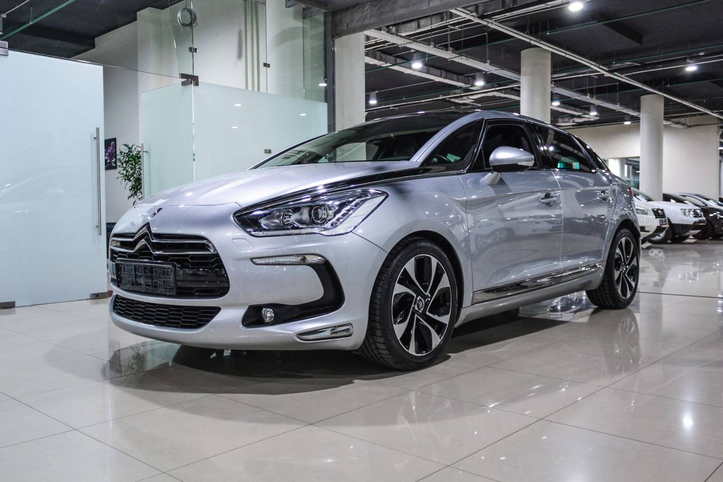 Купить DS5 с пробегом