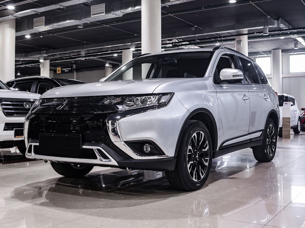 Купить Outlander с пробегом