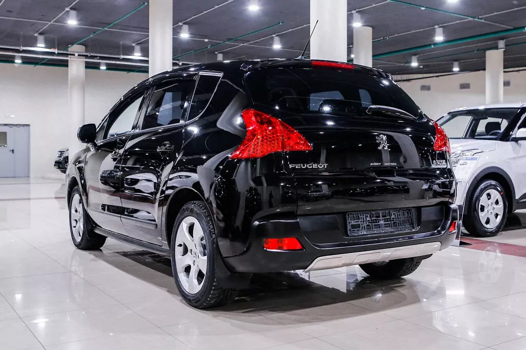 Купить 3008 с пробегом