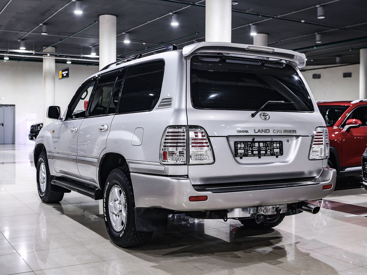 Купить Land Cruiser с пробегом