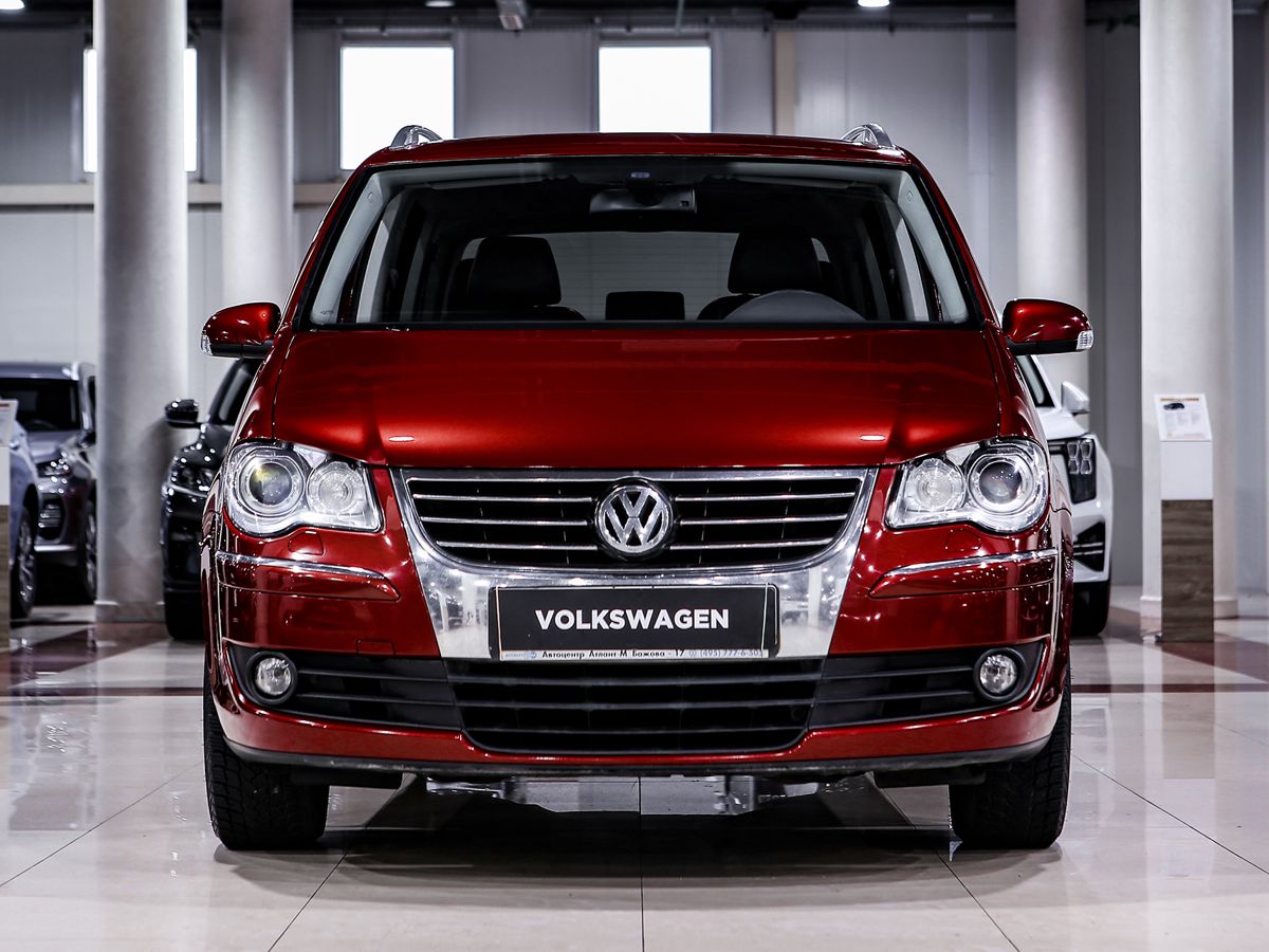 Купить Touran с пробегом